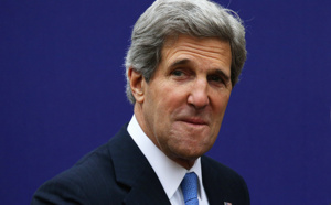 Visite impromptue de John Kerry à Bagdad