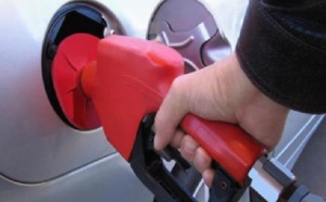 Carburants: Triple augmentation pour le gasoil, le sans-plomb et le gaz