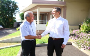 Photo : Rencontre entre Michel Magnan, nouveau directeur EDF Réunion, et Maurice Gironcel, président du SIDELEC (Crédit SIDELEC)