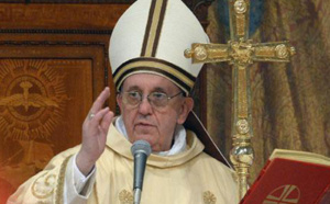 Trois membres de la famille du pape François meurent dans un accident