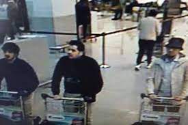 Mohamed Abrini, alias "l'homme au chapeau" lors de l'attaque de l'aéroport de Bruxelles, il sera jugé aux côtés de Salam Abdeslam durant six mois (image de vidéo surveillance)