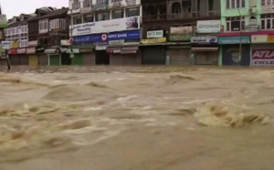 300 morts en Inde et au Pakistan après les pluies de mousson