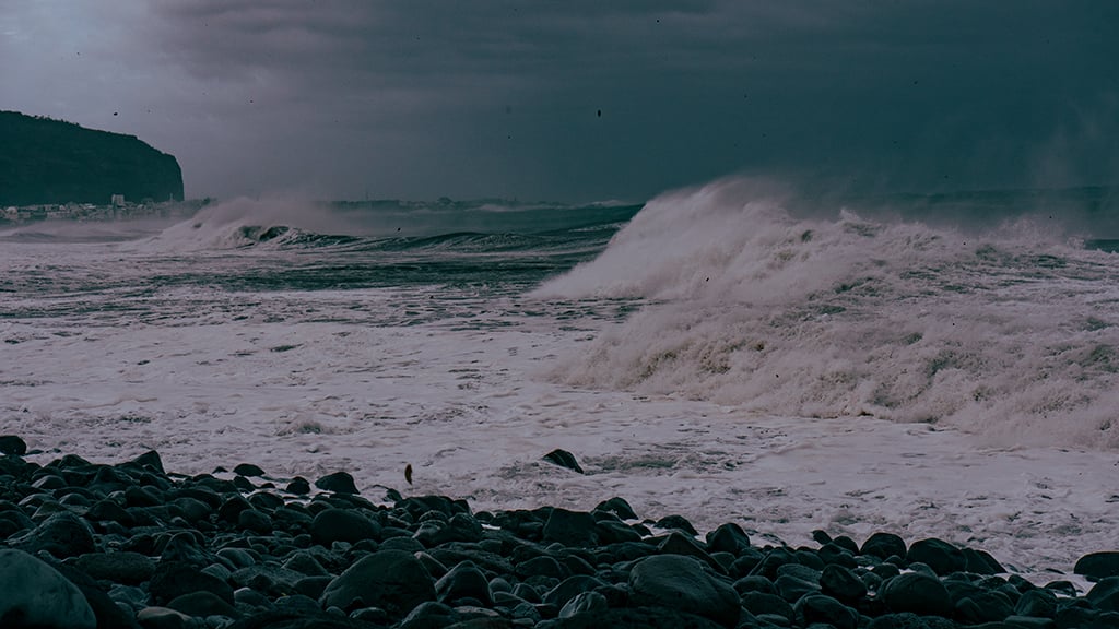 Cyclone Freddy L acc s Au Littoral Interdit Du Port St Philippe En 