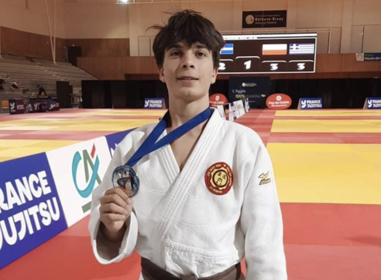 Nino PERESSONI, vice-champion d’Europe de Jujitsu Fighting U16 !