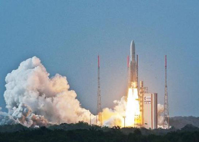 65e lancement réussi pour Ariane 5 avec le départ du plus puissant satellite américain de télédiffusion