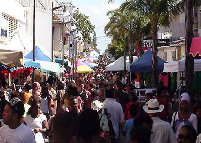 845.000 habitants à La Réunion, la croissance démographique en baisse