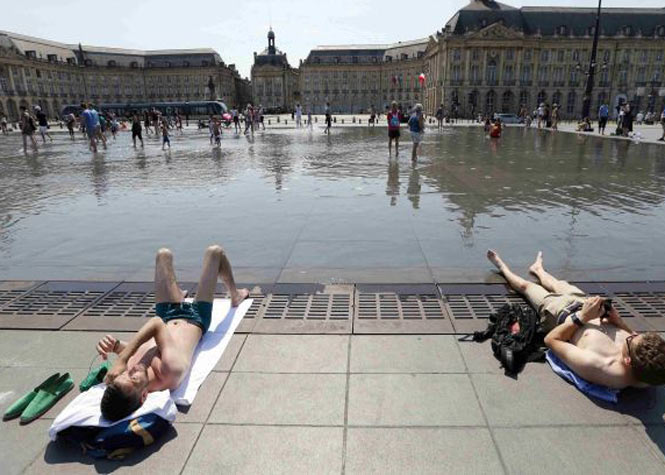La chaleur s'installe pour la semaine dans l'Hexagone, 41° C enregistrés à Bordeaux
