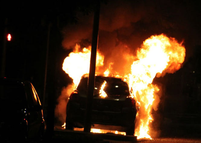 14 juillet : Le nombre de voitures incendiées et personnes en garde à vue explose
