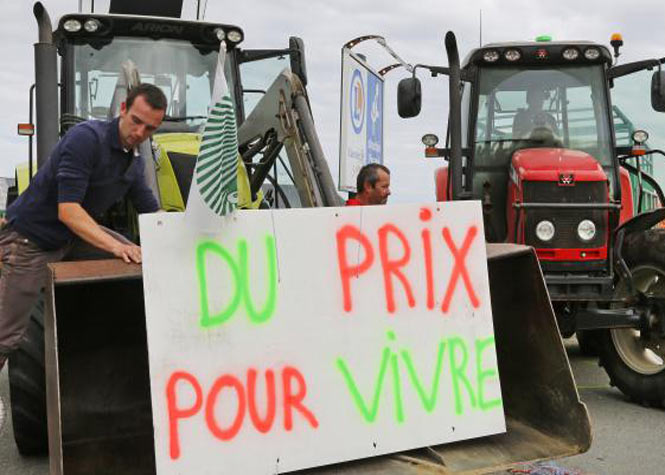 Lyon: Les éleveurs en colère bloquent les principales voies d’accès à la cité rhodanienne