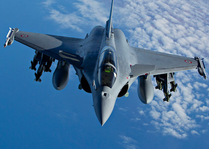 Syrie : Les premières frappes aériennes françaises ont tué 30 djihadistes