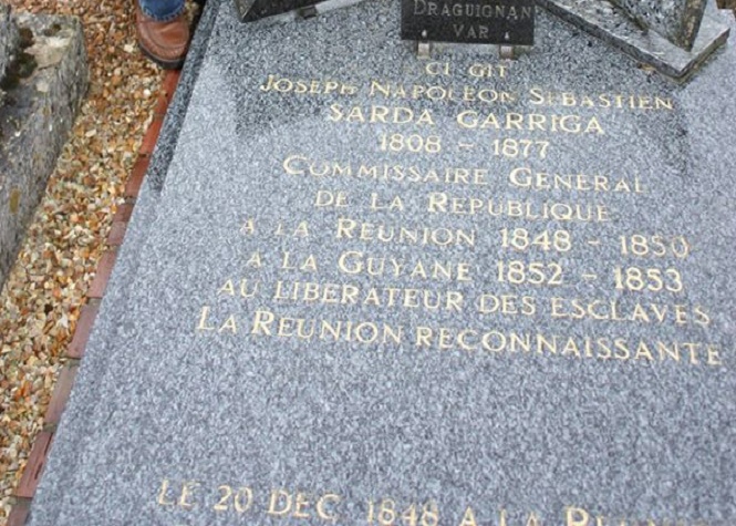 Des panneaux retraçant la vie de Sarda Garriga installés à Mesnil-sur-l'Estrée