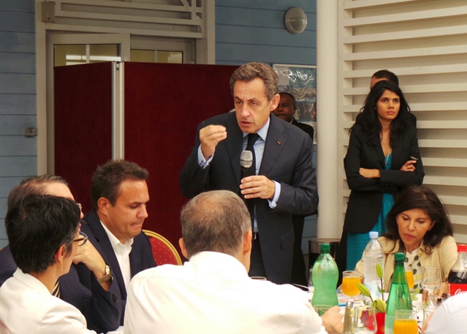 Déjeuner avec des chefs d'entreprise réunionnais pour Nicolas Sarkozy