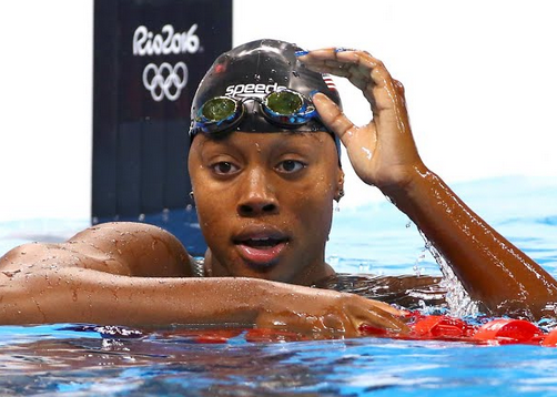 JO de Rio : Simone Manuel, la première nageuse noire à remporter une médaille