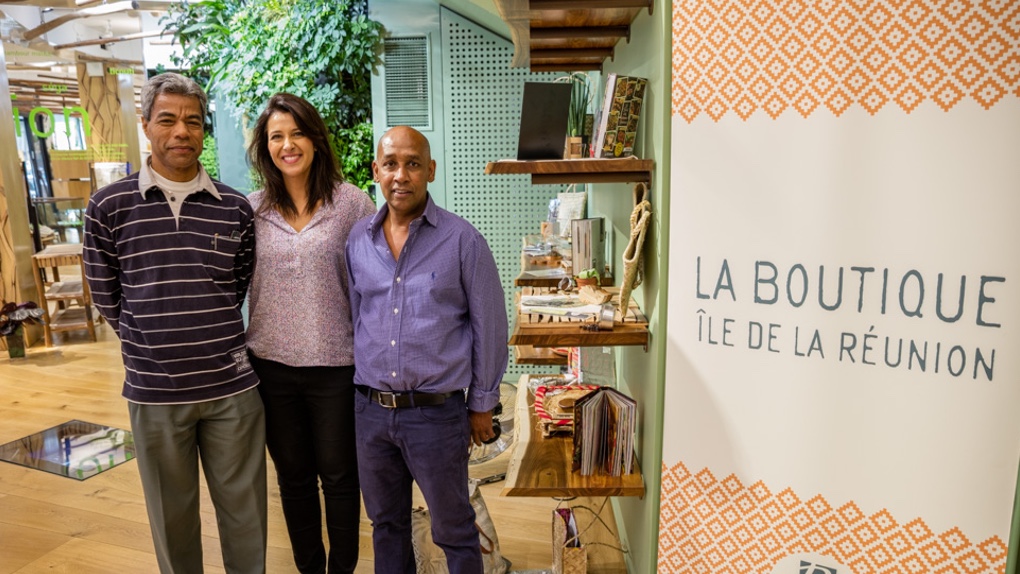Des conseillers départementaux en visite à la Boutique Ile de La Réunion à Paris - 20 septembre 2016