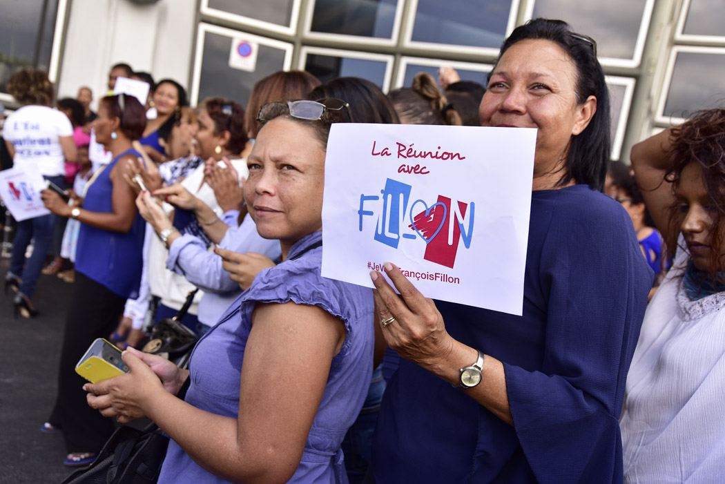 [VIDÉO] François Fillon est arrivé à La Réunion