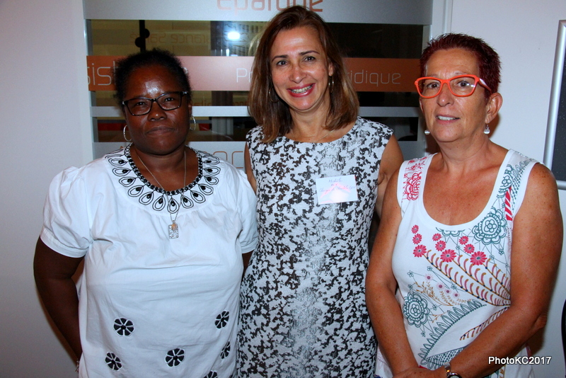Michèle Aly chargé de clientèle GMF entourée de Mmes Mevizou et Mouysset de l'Unité Sécurité Routière
