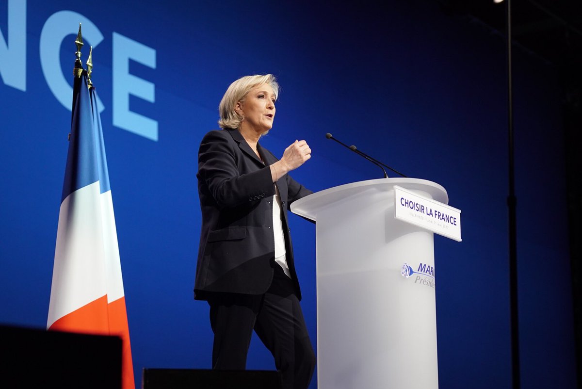 Marine Le Pen en meeting à Villepinte en Seine-Saint-Denis