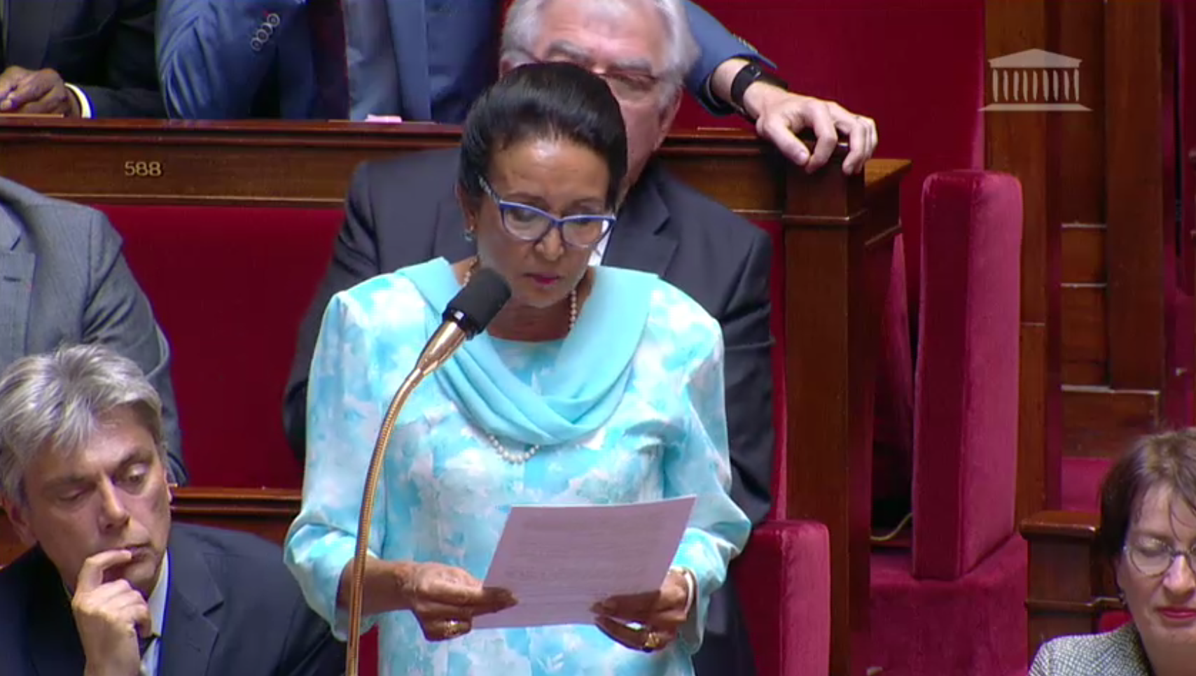 Huguette Bello interpelle le gouvernement sur le suicide du surveillant réunionnais de Fleury-Mérogis