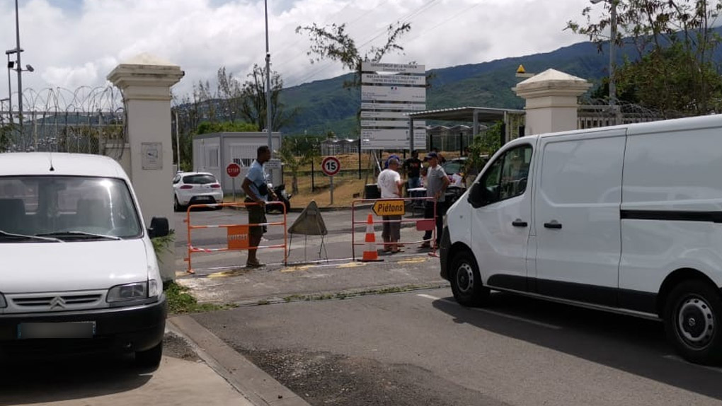 ▶️ Prison du Port : Le personnel pénitentiaire manifeste