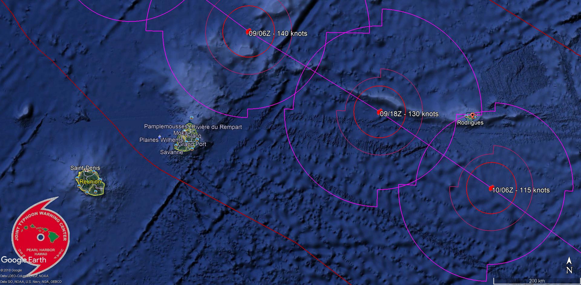 Prévisions de trajectoire et d'intensité du JTWC. Le cyclone intense voire très intense GELENA pourrait passer à environ 230km de Maurice et une centaine de kms de Rodrigues. La prévision sera ajustée en temps réelles toutes les 6 heures.