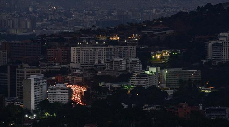 Caracas est plongée dans le noir