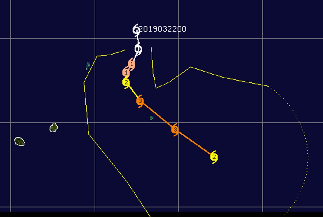 93S devenu 22S et bientôt JOANINHA devrait s'intensifier nettement ces 3 prochains jours et a Rodrigues sur la trajectoire prévue