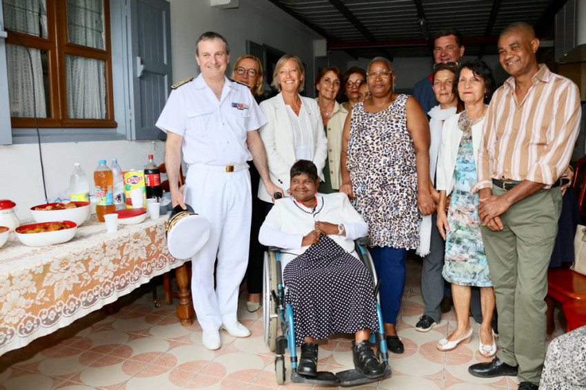 Visite de Sophie Cluzel, Secrétaire d’état aux personnes handicapées, chez un accueillant familial