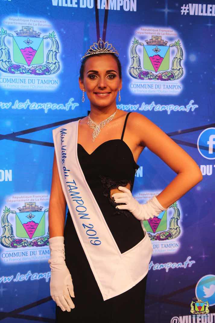 Stacy Boucher élue Miss Ville du Tampon aux Florilèges