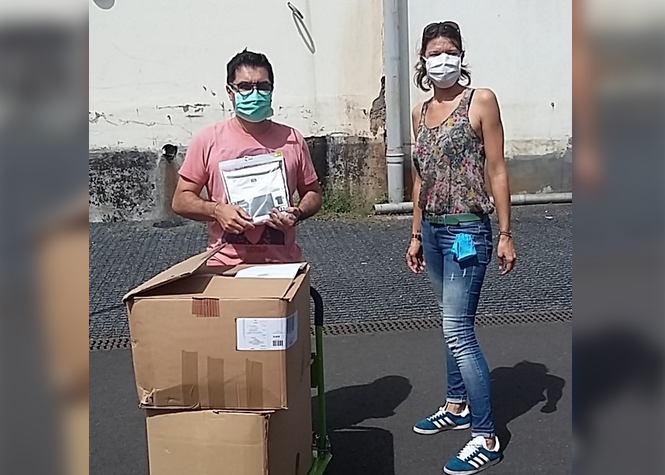 INTERSPORT Réunion répond à l’appel des infirmiers libéraux en offrant des t-shirts