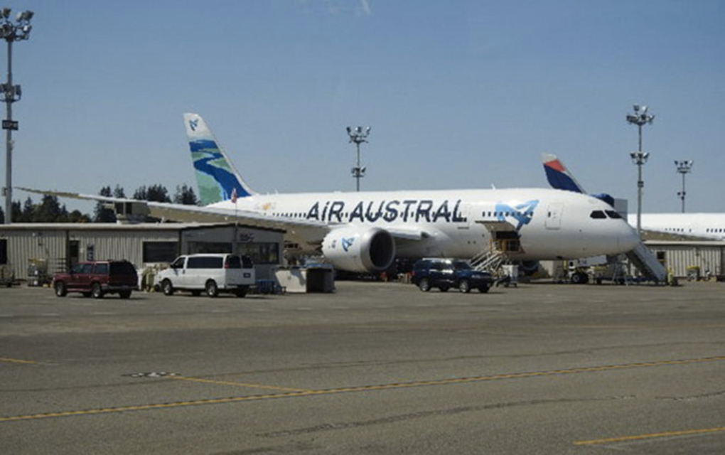 Air Austral prolonge l'ajustement de son programme en avril et mai