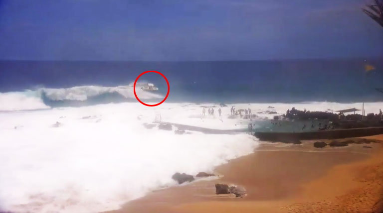 Vidéo - Naufrage à Boucan: Voici comment le bateau a chaviré