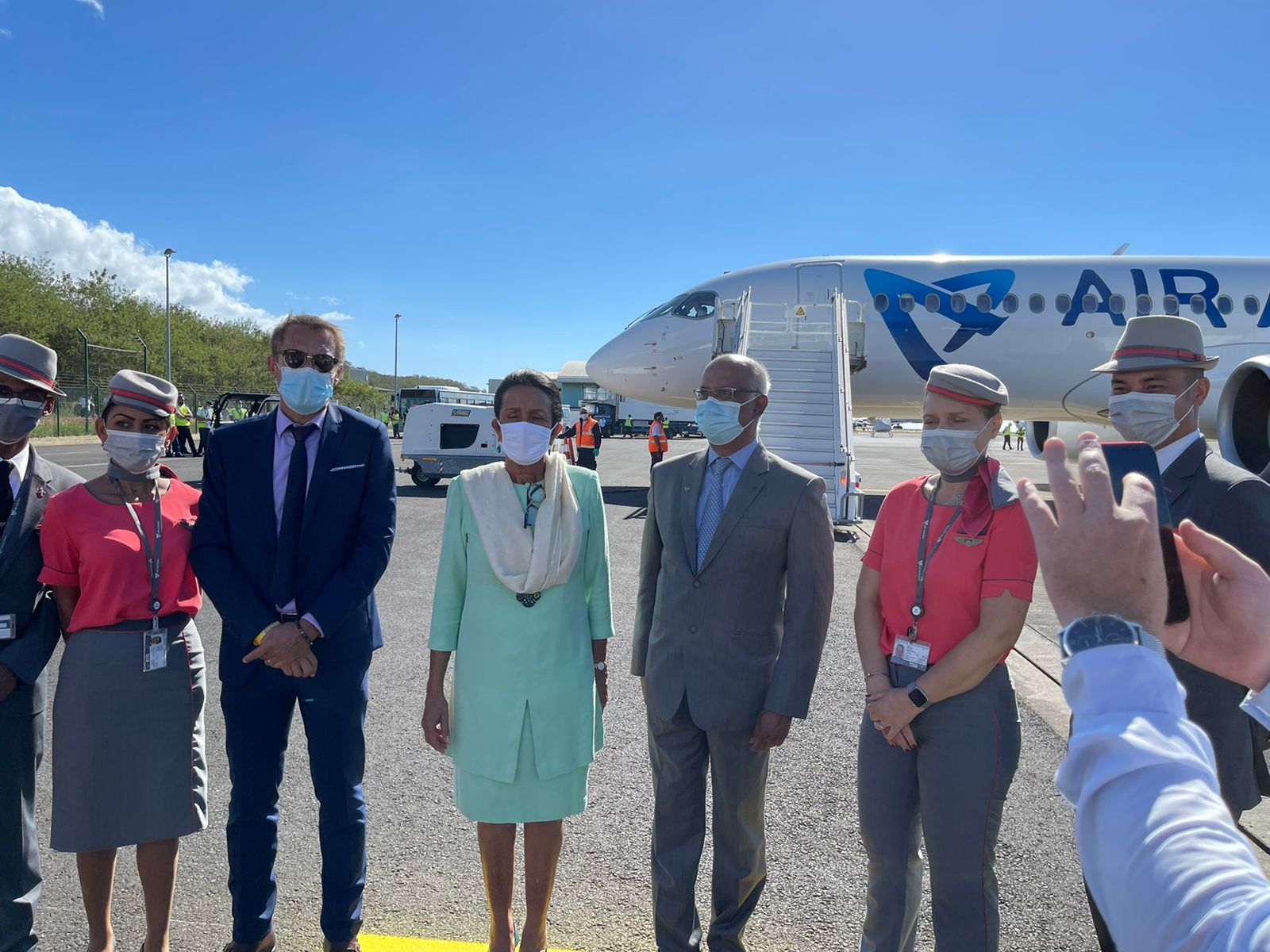 Air Austral : Le premier A220-300 touche le sol réunionnais 
