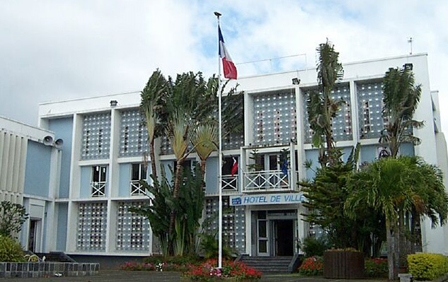 En février 2020, la mairie de St-Benoit avait été discrètement perquisitionnée par les services d'enquête