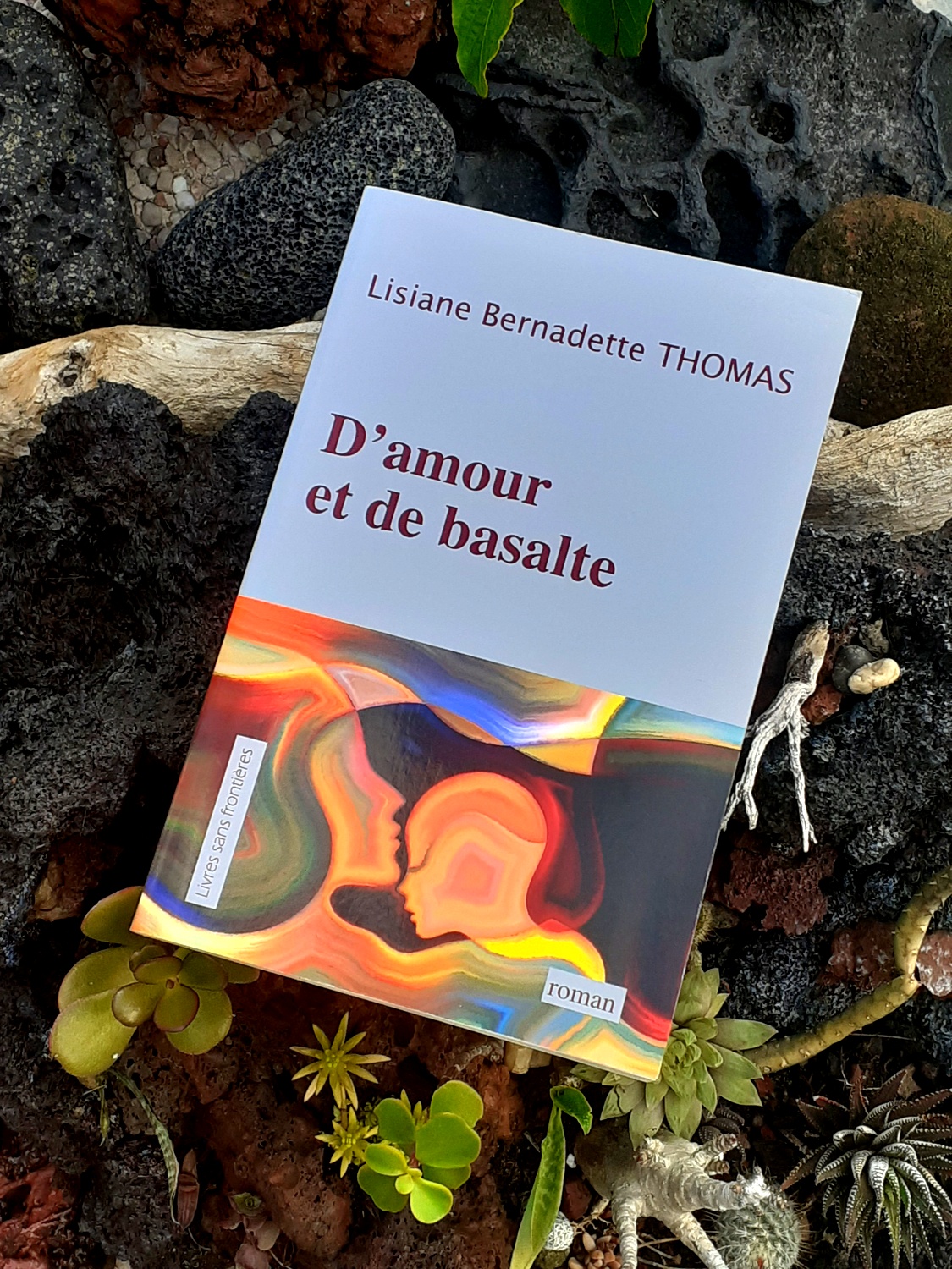 (week-end) D’amour et de basalte, le nouveau roman palpitant de Lisianne Bernadette Thomas
