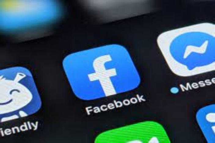 Facebook, Instagram et WhatsApp: Les raisons de la panne