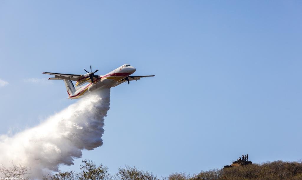 La savane du Cap La Houssaye une nouvelle fois incendiée: Les images aériennes