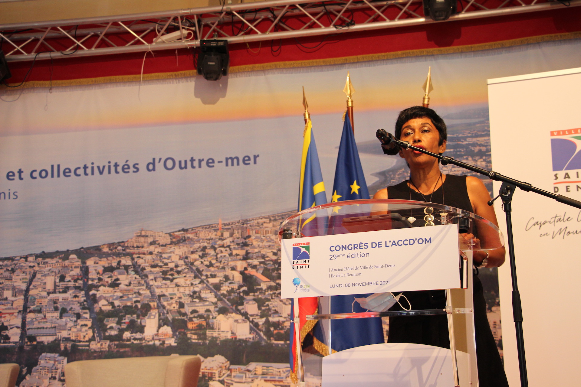La Maire de Saint-Denis a  abordé la thématique sur la résilience urbaine et architecturale