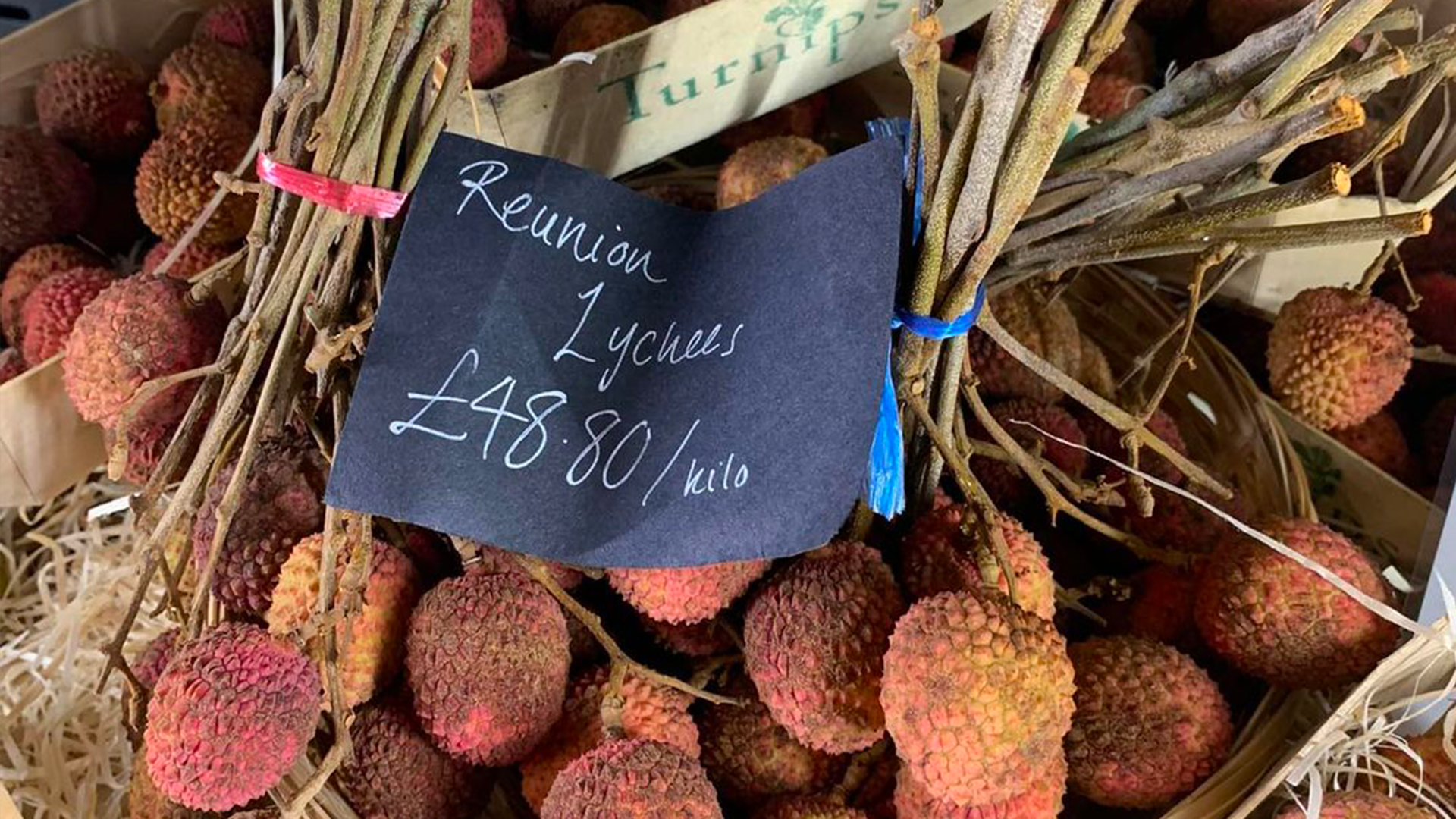 Londres : 57,80€ le kilo de "lychees" sur un marché