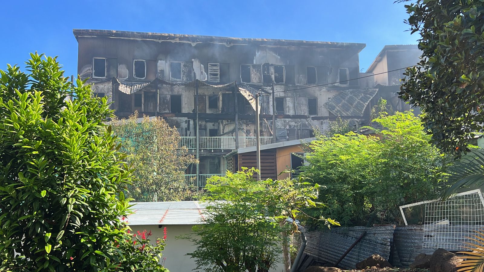 Incendie mortel à St-Denis : L'adolescent de 16 ans est le suspect principal