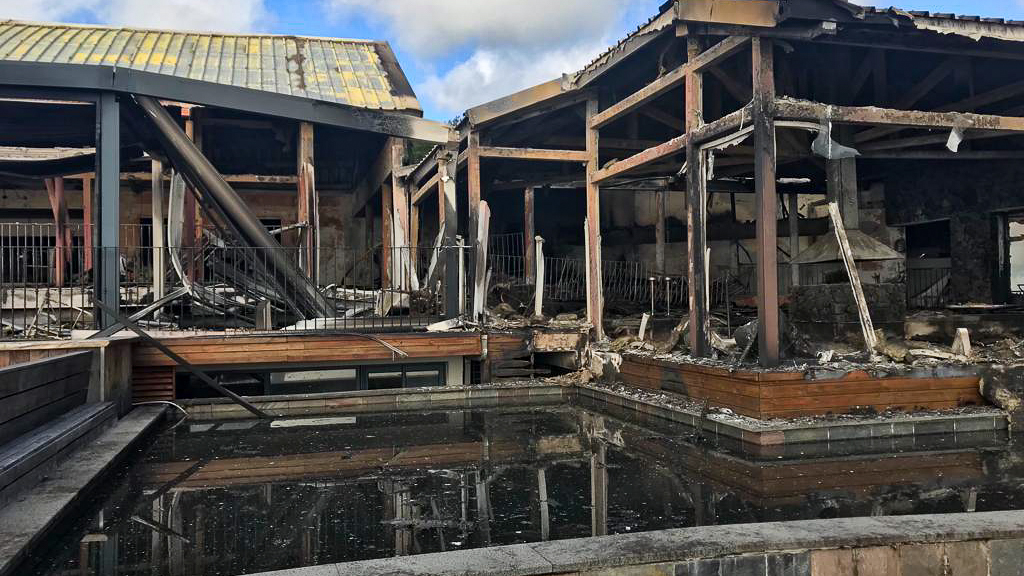 Incendie au Diana Dea Lodge : "Toutes les parties communes sont détruites"