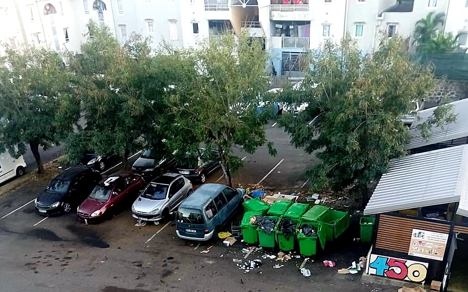 Saint-Louis : la cité Kayamb croule sous les déchets