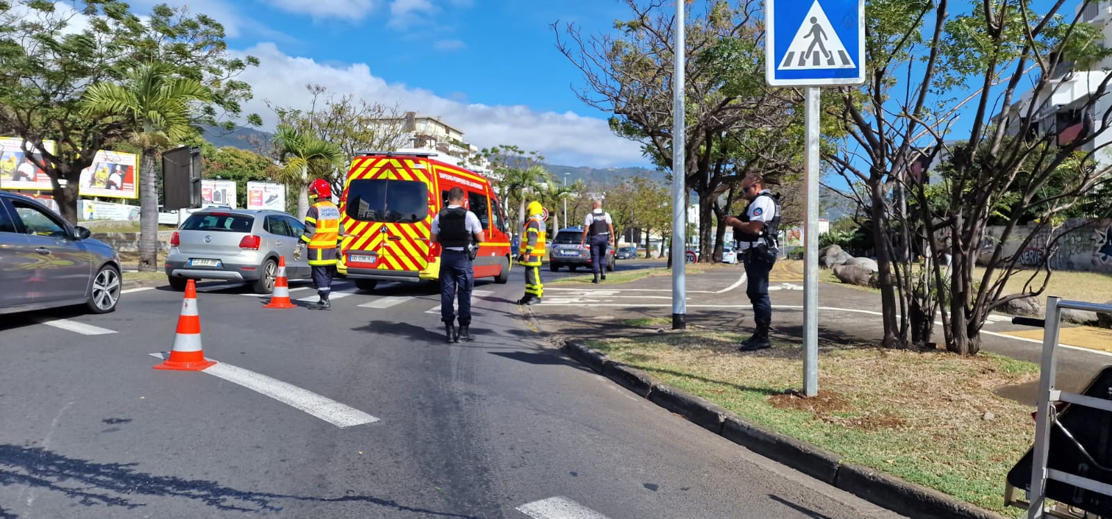 Saint-Denis : Une plaque d'huile provoque un accident boulevard Sud