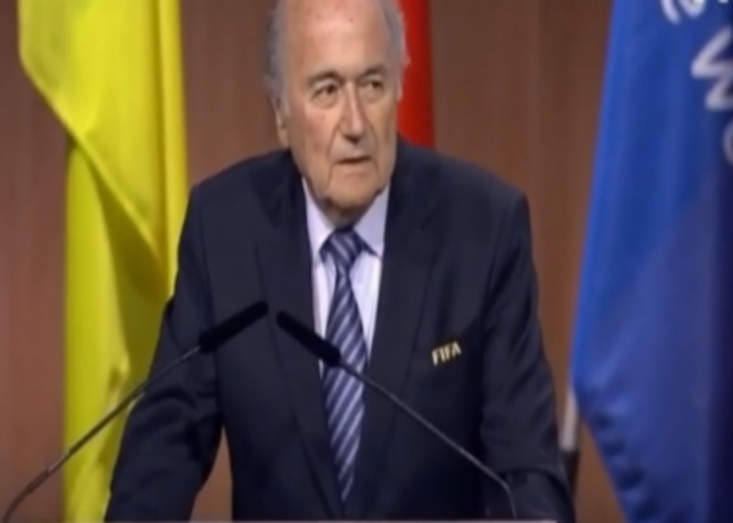 Fifa : Joseph Blatter réélu dans la difficulté