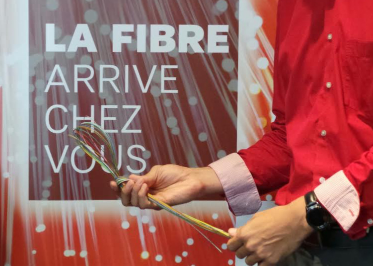 SFR Réunion: Lancement de la première offre fibre vers la mi-mars à l'Etang-Salé 