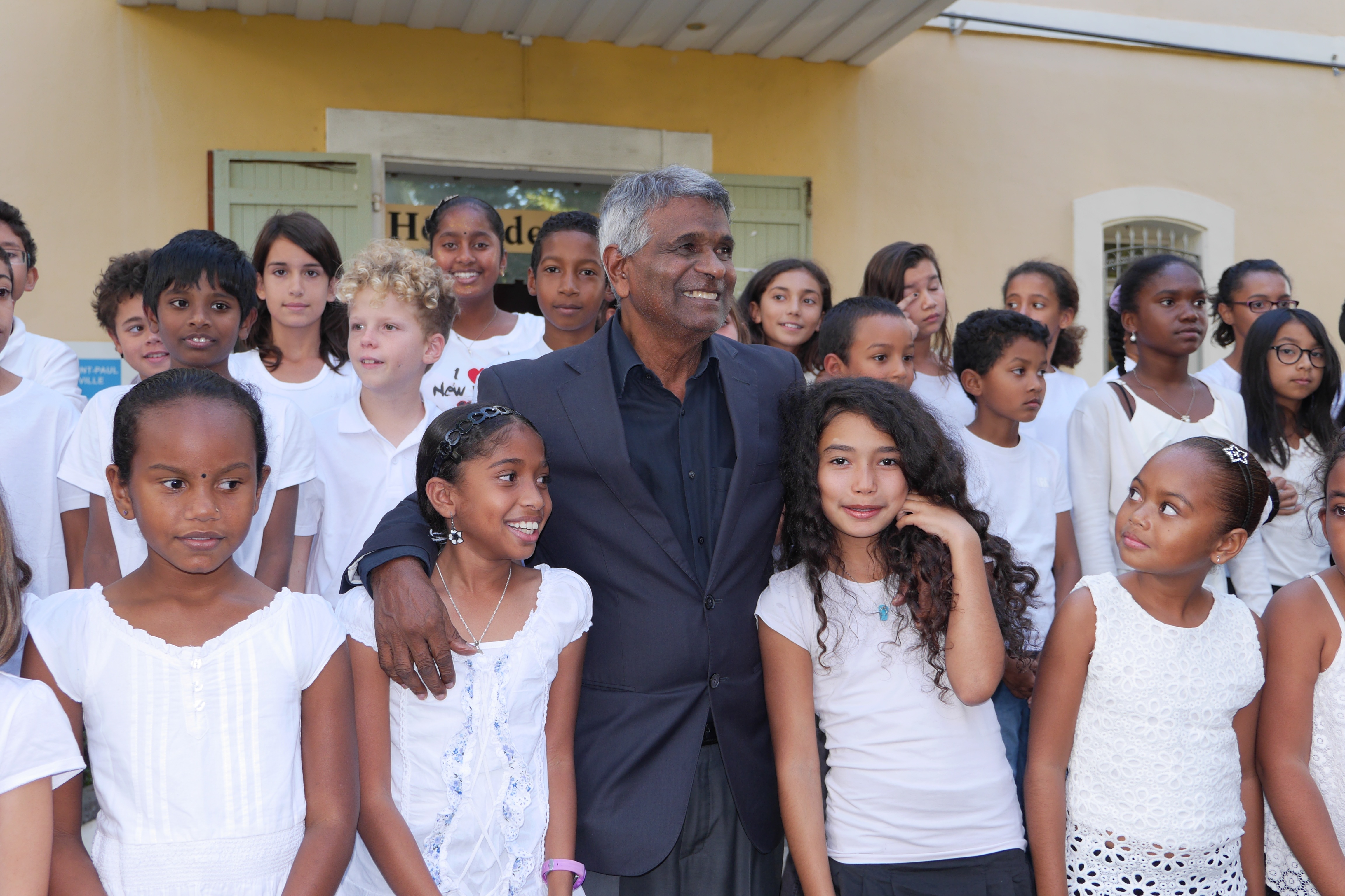 Saint-Paul : Les écoliers font valser les politiques