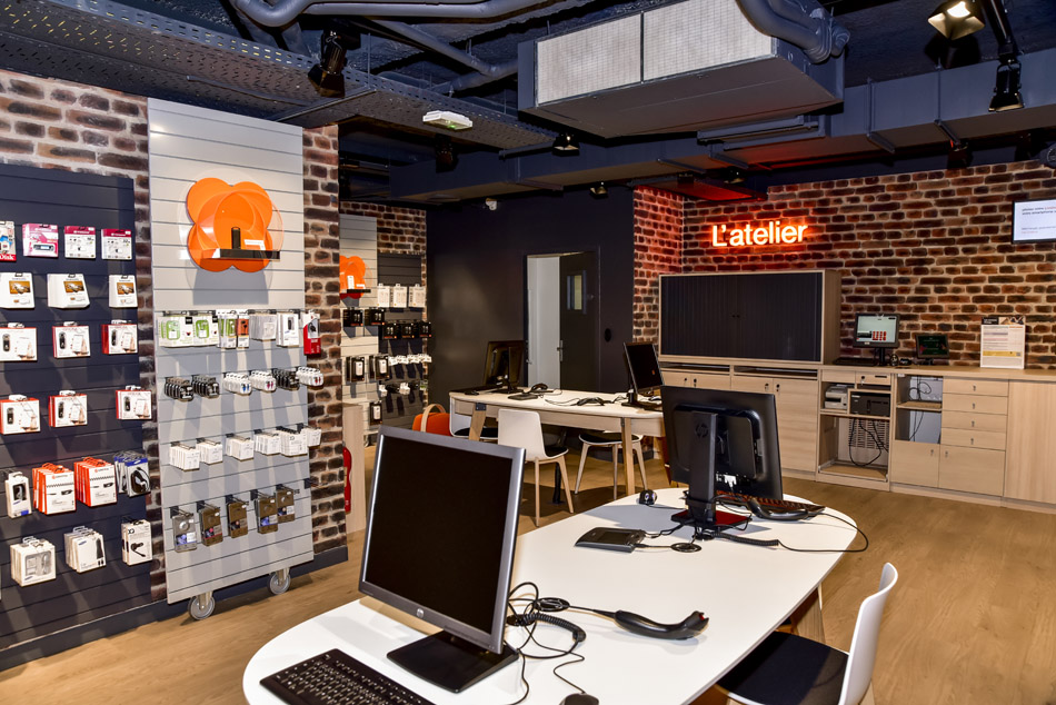 Orange ouvre le premier Smart Store de l’Océan Indien