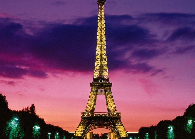 La Tour Eiffel évacuée