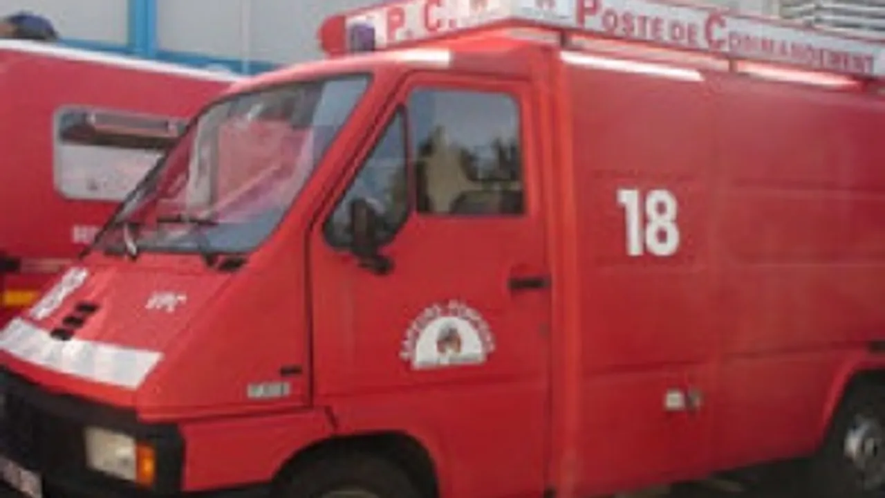3320824-4764521