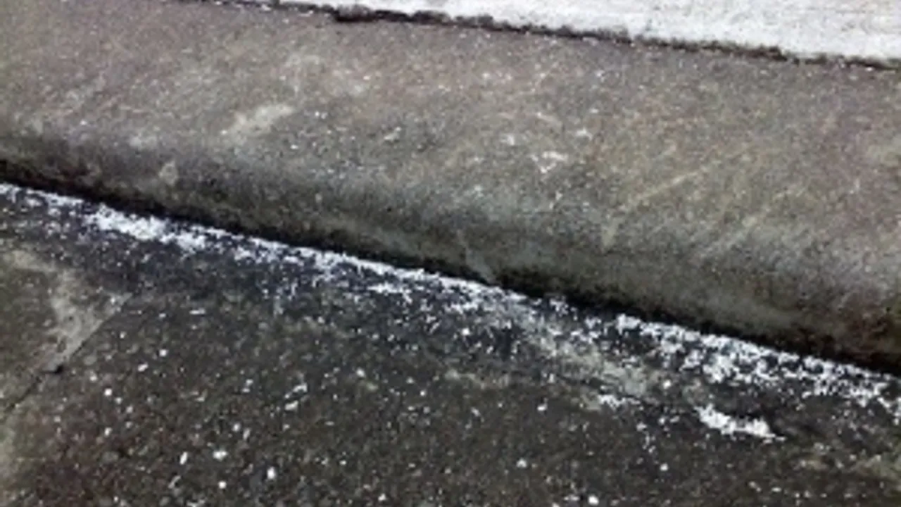 3395622-4881119