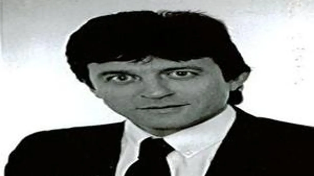 3834994-5752842